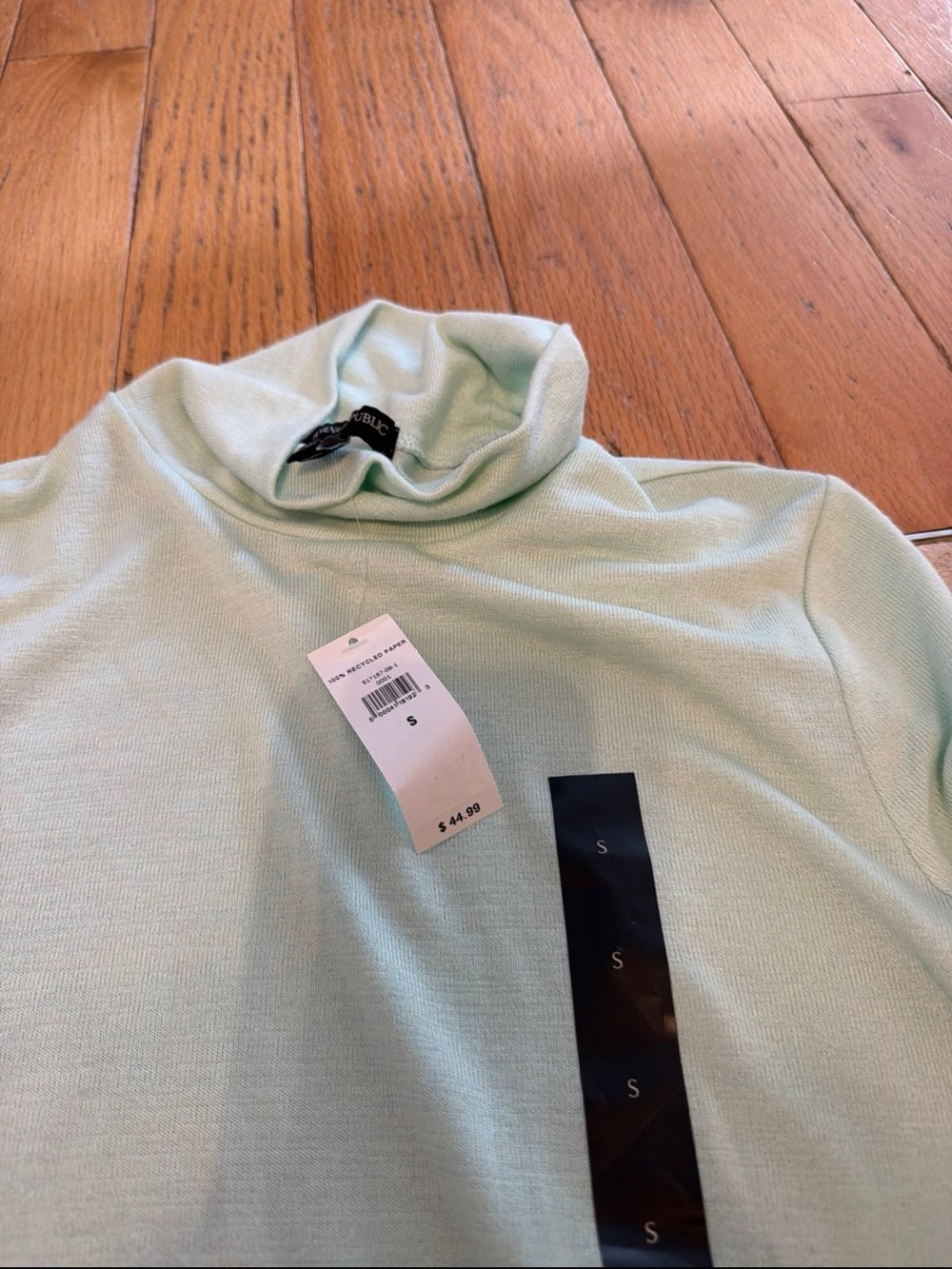 Shirt - Picture 2 of 2